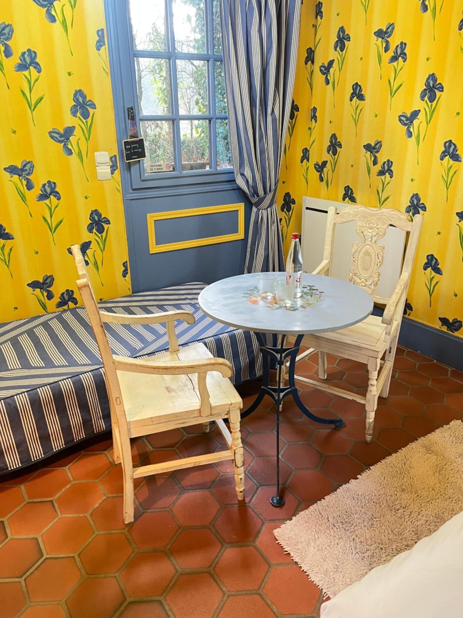 Auberge Du Val Au Cesne Saint-Clair-sur-les-Monts Eksteriør bilde
